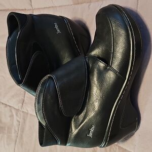 Jambu Women's Black Vegan Leather Booties Size 7